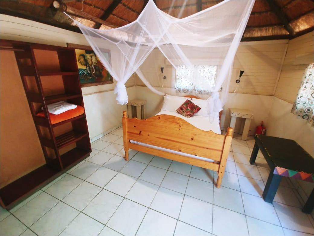 Pumusa Bushcamp Hluhluwe Dış mekan fotoğraf