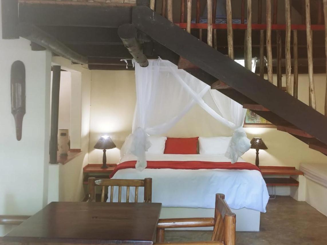 Pumusa Bushcamp Hluhluwe Dış mekan fotoğraf